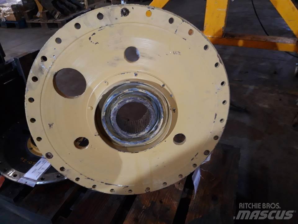 CAT 955K Menjalnik