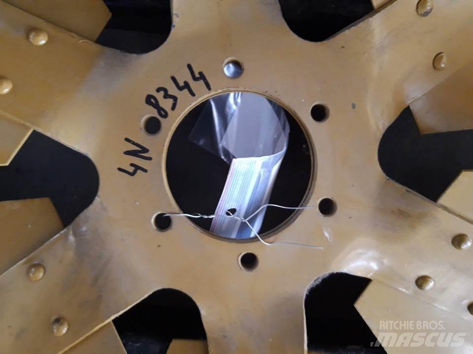 CAT 955L Motorji