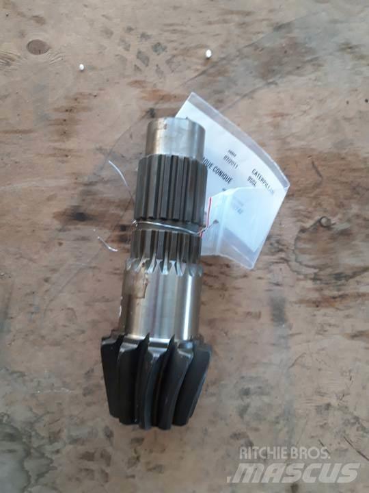 CAT 955L Menjalnik