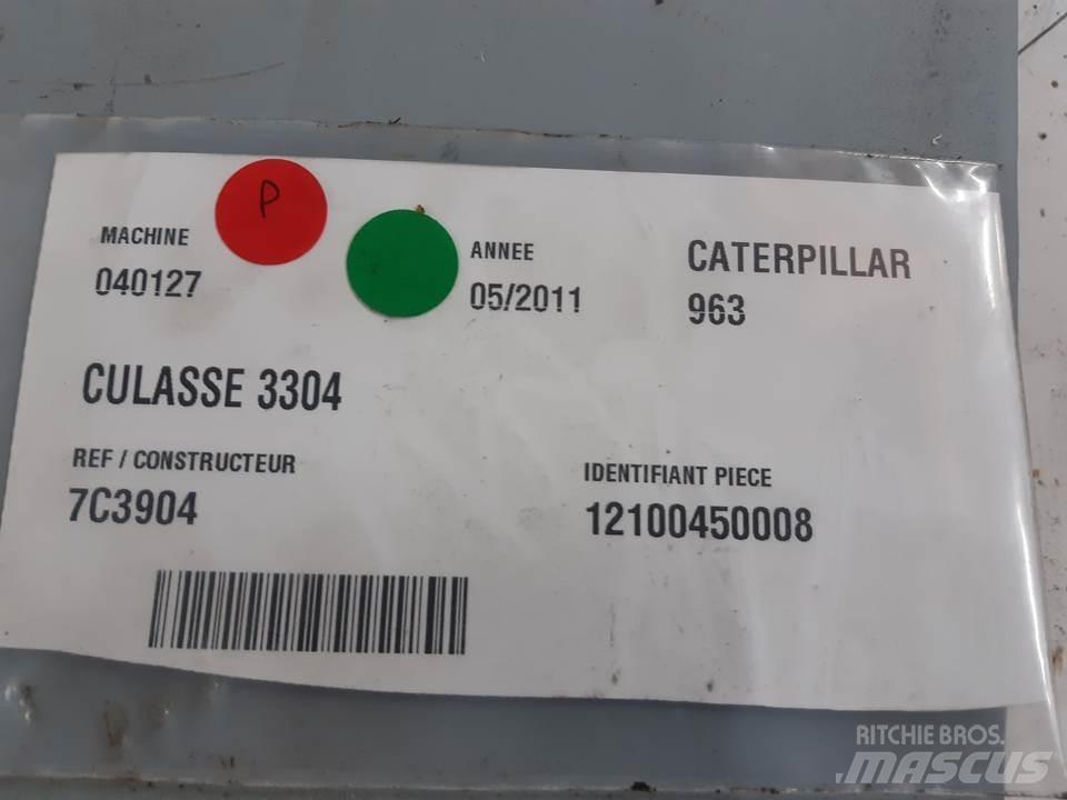 CAT 963 Motorji