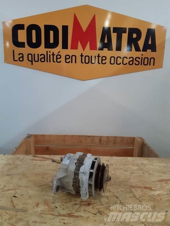 CAT 963B Motorji