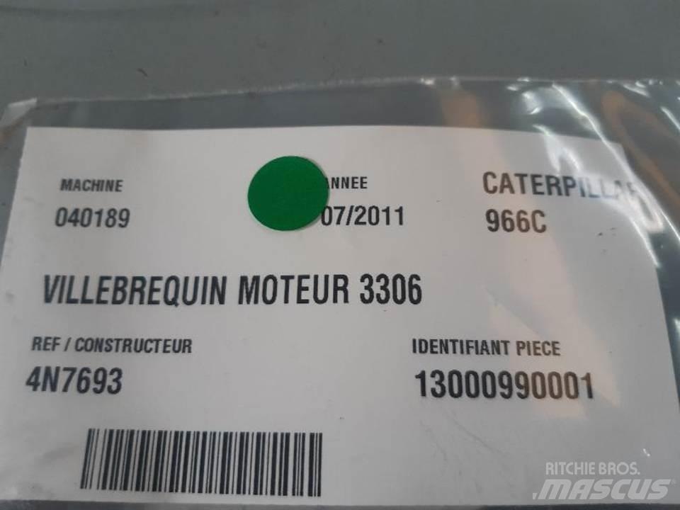 CAT 966C Motorji