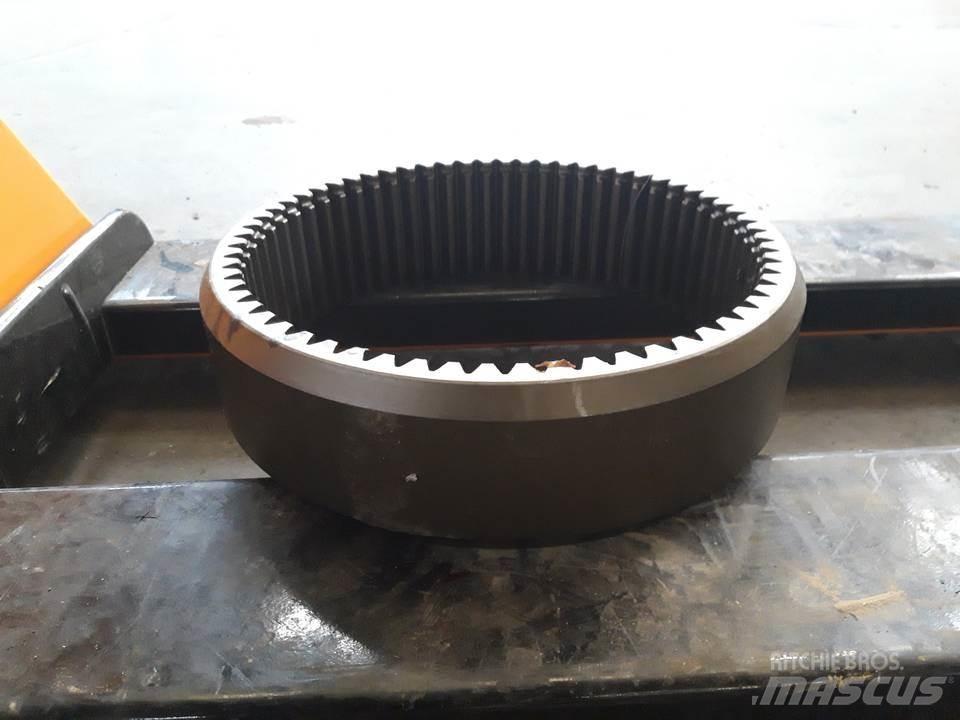 CAT 966C Menjalnik