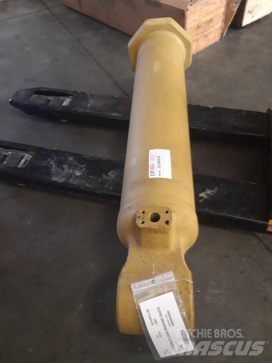 CAT 966F Hidravlika