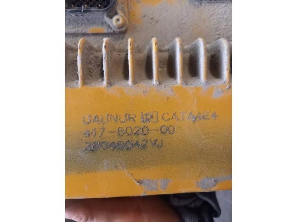 CAT 972M Kabine in notranjost