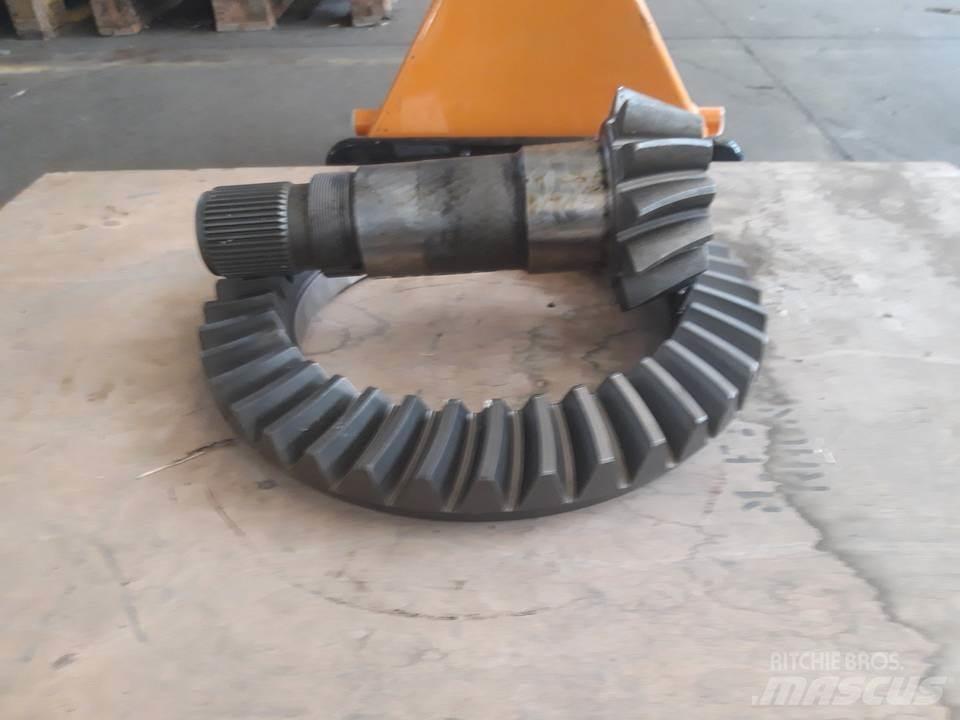 CAT 980C Menjalnik