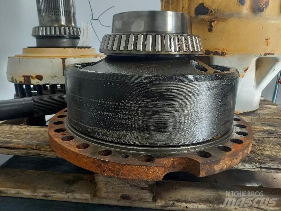 CAT 980K Menjalnik