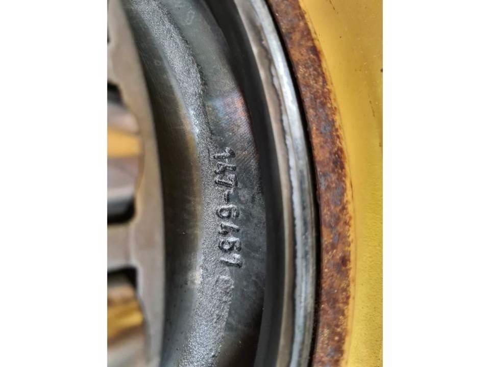 CAT 988G Menjalnik