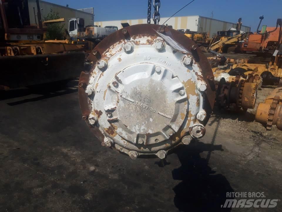 CAT D250D Menjalnik
