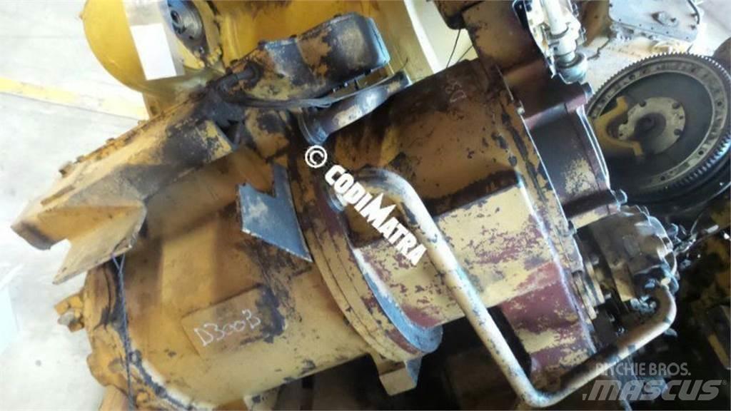 CAT D300B Menjalnik