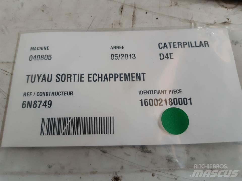 CAT D4E Motorji