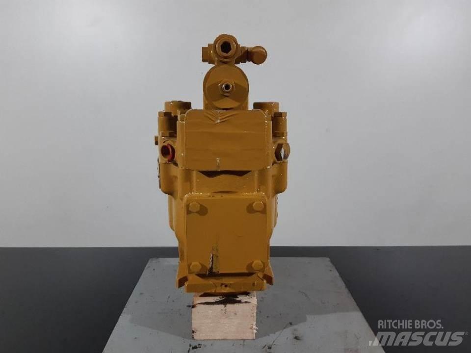 CAT D5H Hidravlika