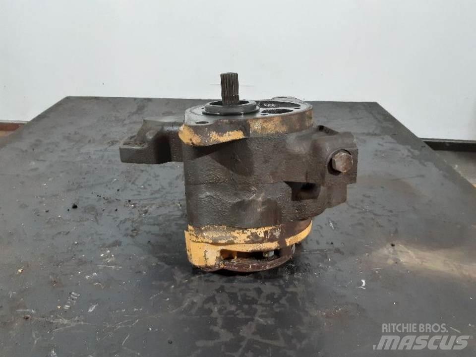 CAT D5H Hidravlika