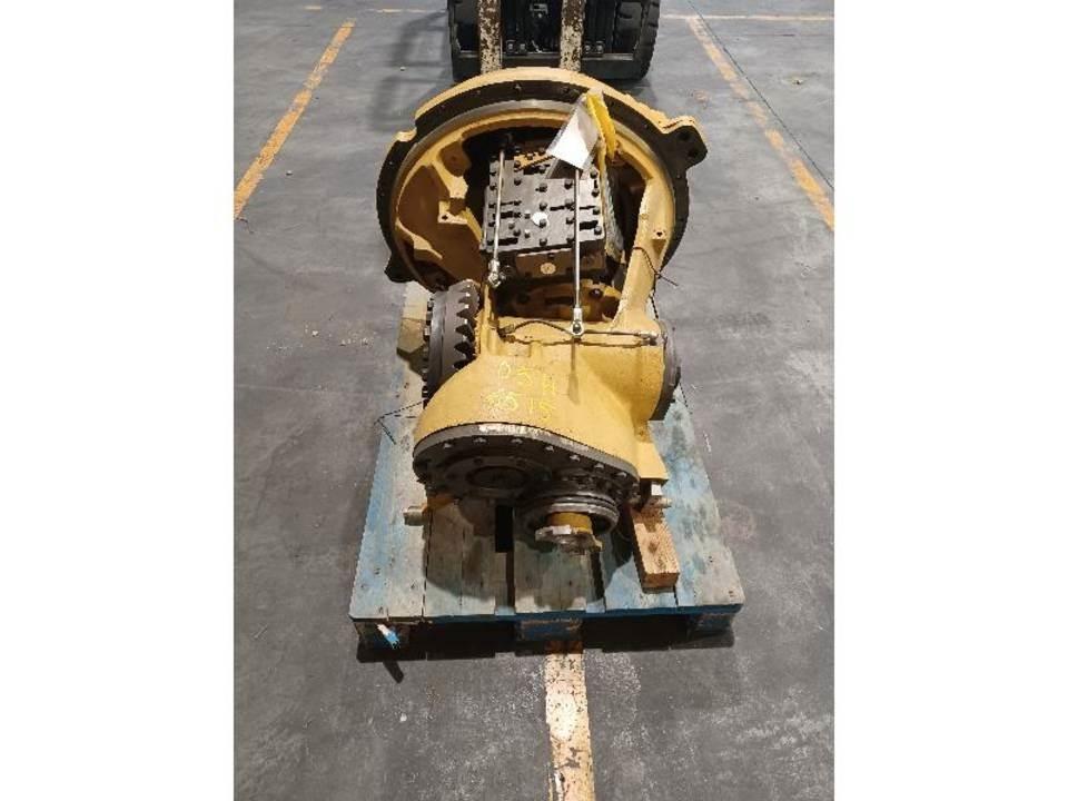 CAT D5H Menjalnik