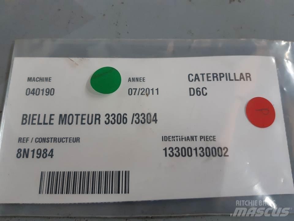 CAT D6C Motorji