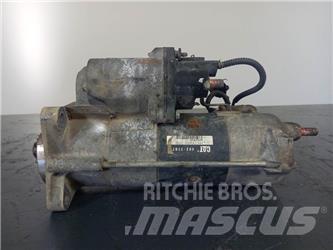 CAT M320F Motorji