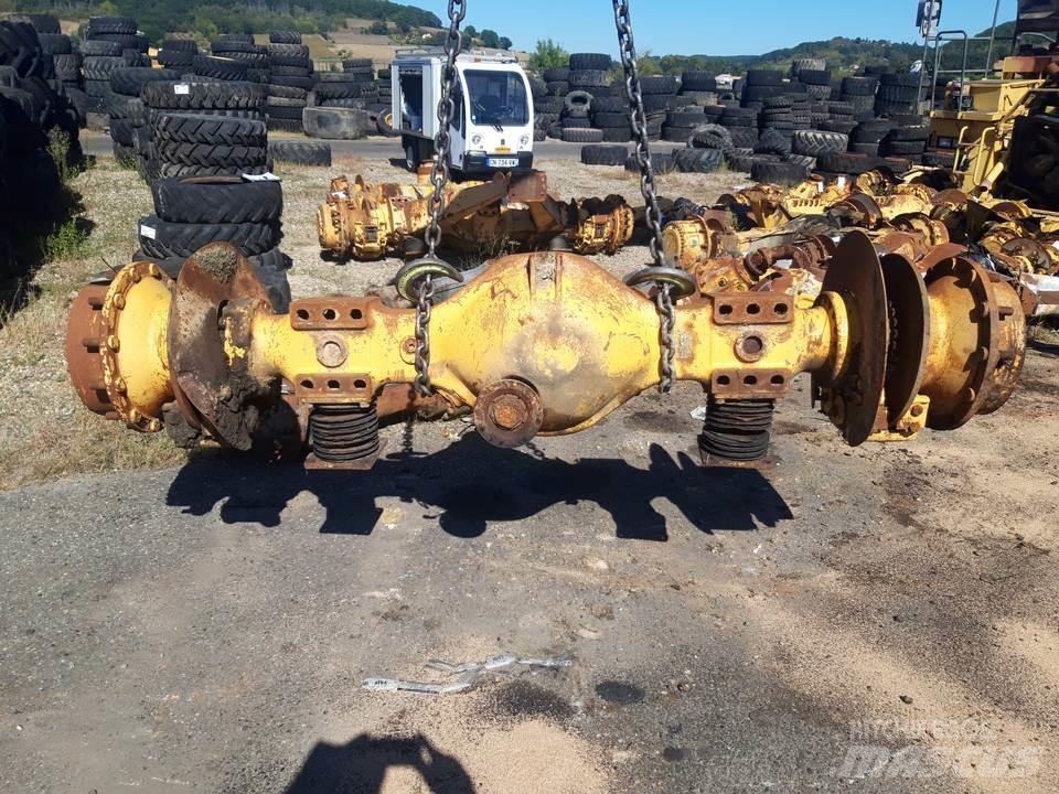 Volvo A25 Menjalnik