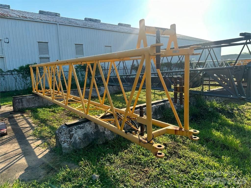 Liebherr  Boom in dipper roke