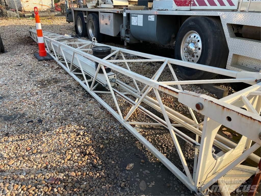 Terex  Boom in dipper roke