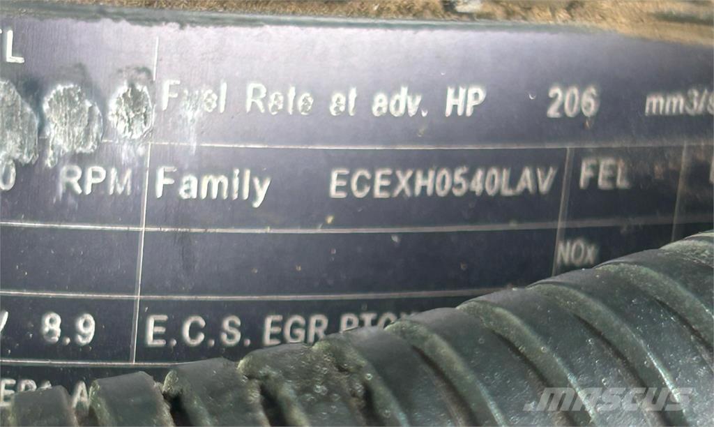 Altec AC38-127S Tovornjaki z žerjavom