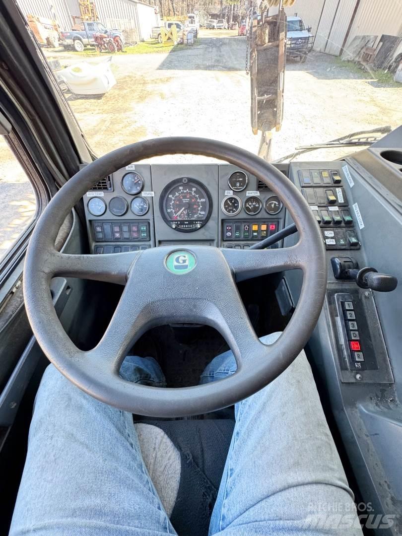 Grove GMK4070 Rabljeni žerjavi za vsak teren