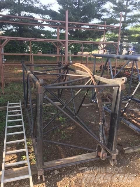 Link-Belt  Boom in dipper roke