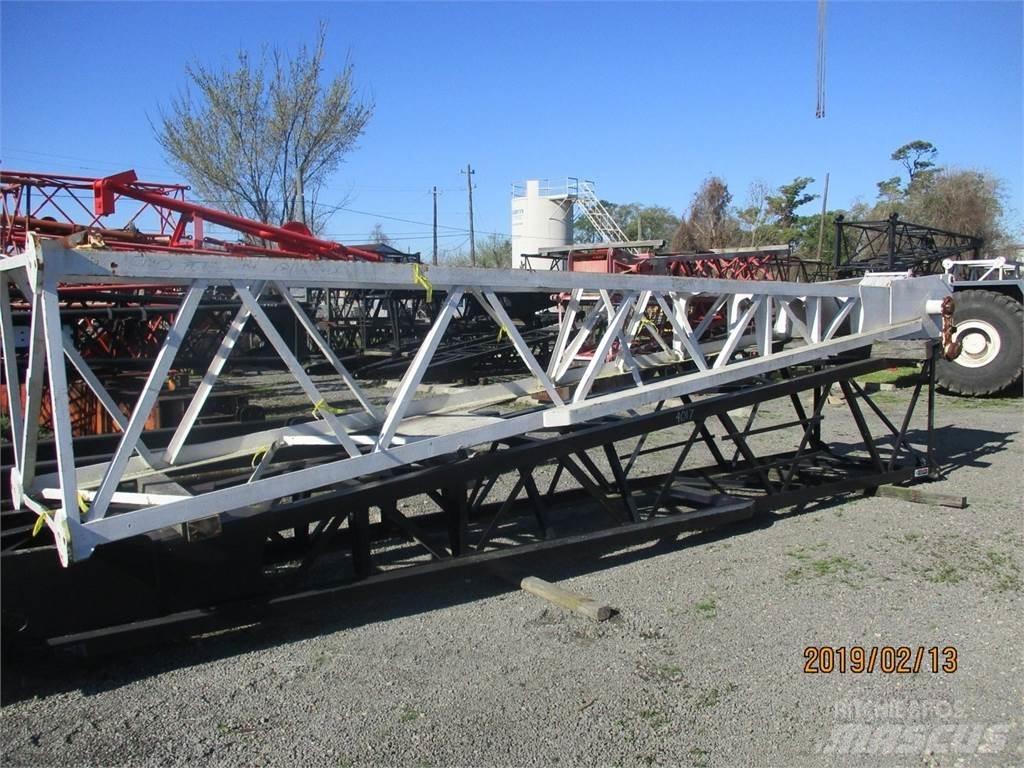 Link-Belt 18M3300 Boom in dipper roke