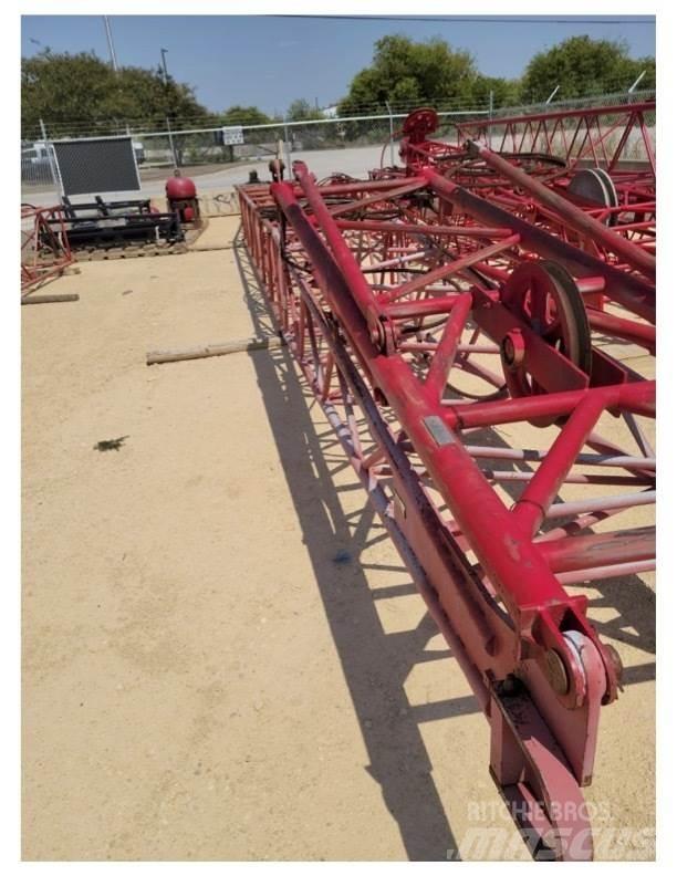 Link-Belt 21M0635 Boom in dipper roke