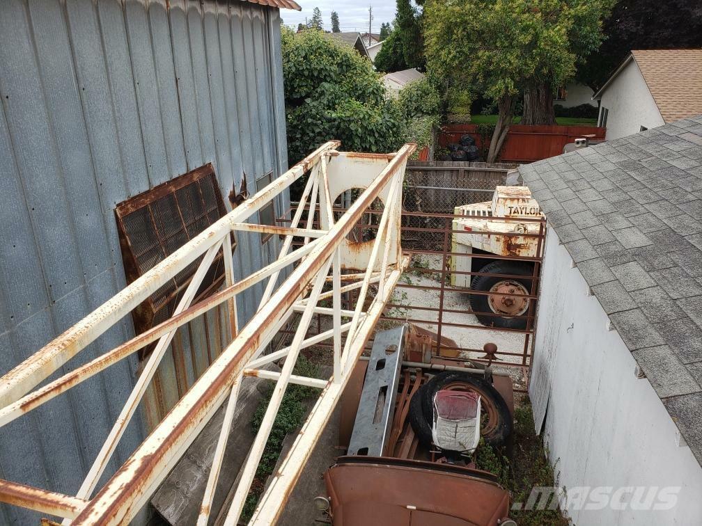 Lorain  Boom in dipper roke