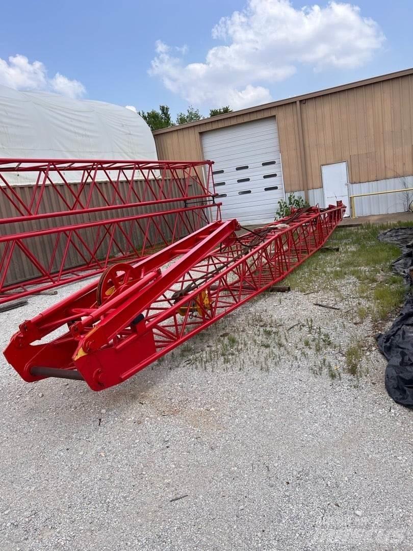 Manitowoc  Boom in dipper roke
