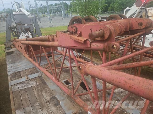 Manitowoc  Boom in dipper roke