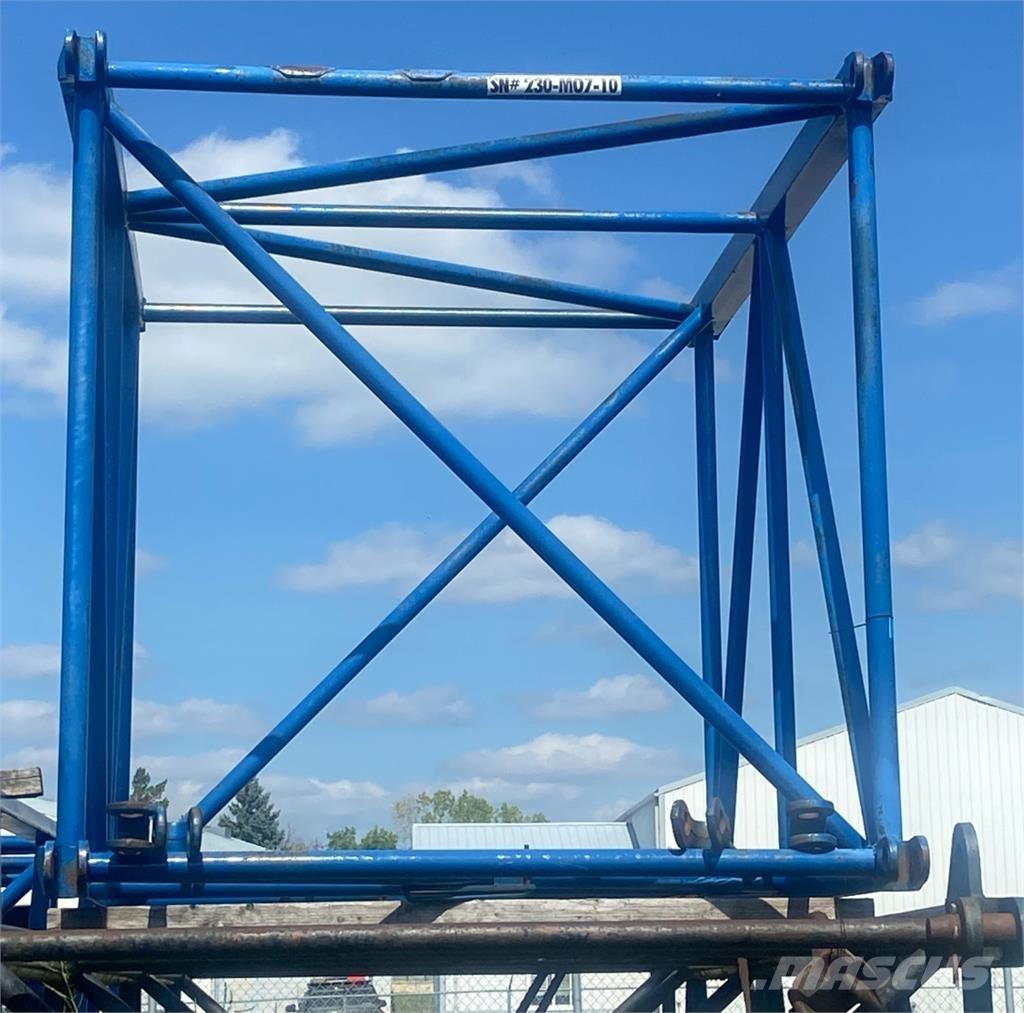Manitowoc  Boom in dipper roke