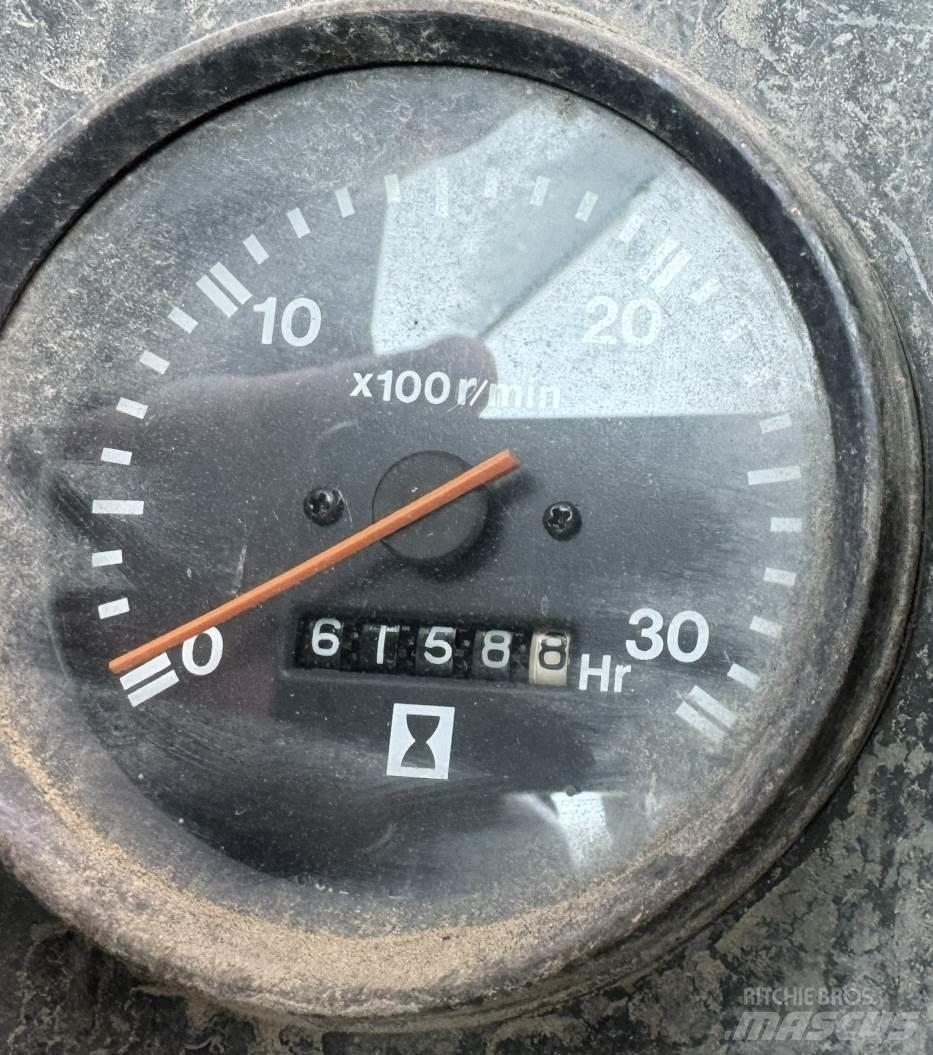 Sumitomo LS-118RH Dvigala na gosenicah