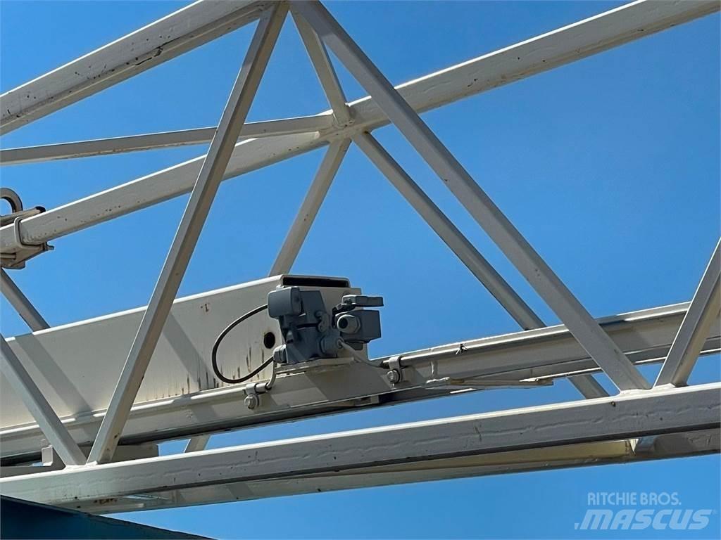 Terex  Boom in dipper roke