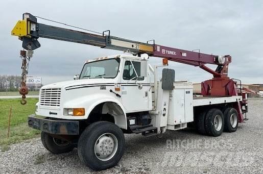 Terex BT 2047 Tovornjaki z žerjavom