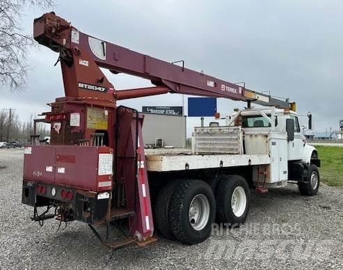 Terex BT 2047 Tovornjaki z žerjavom