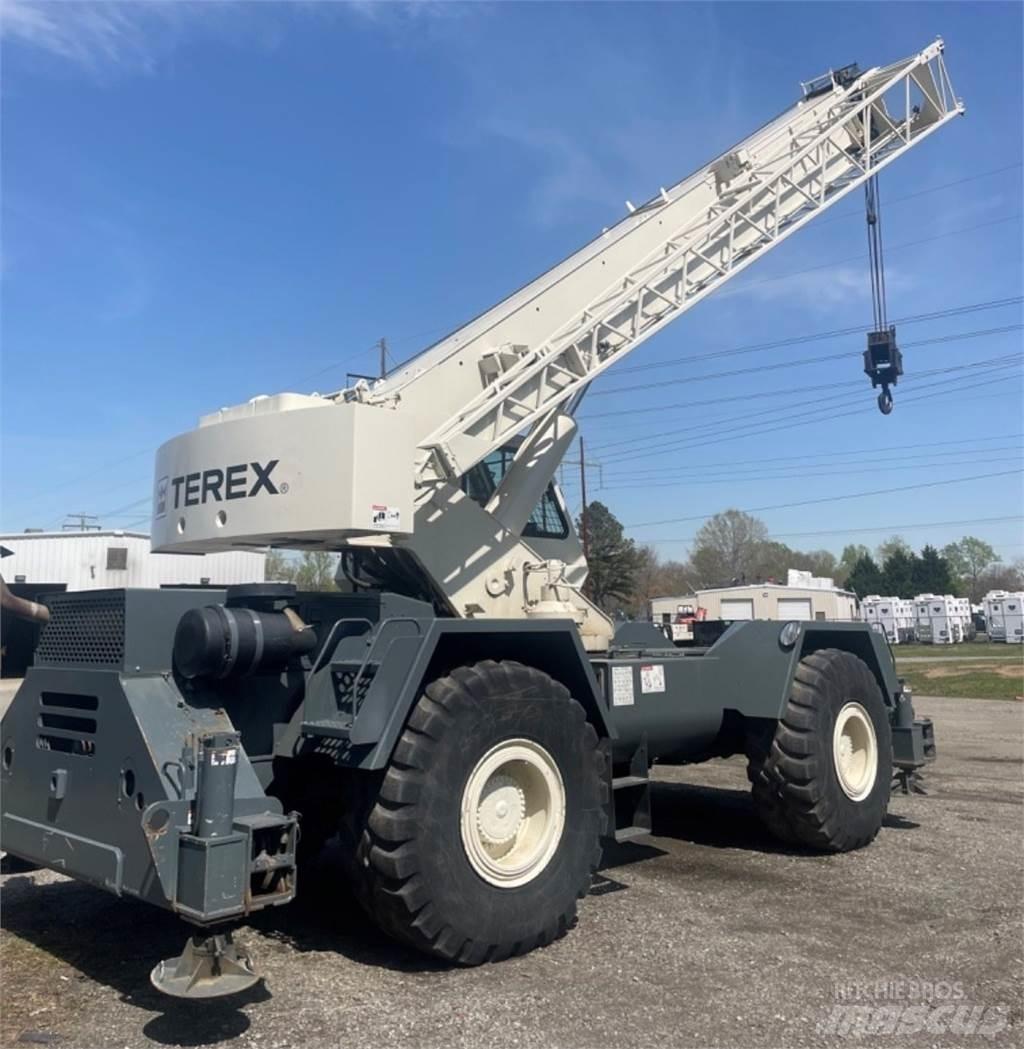 Terex RT 335 Avtodvigala