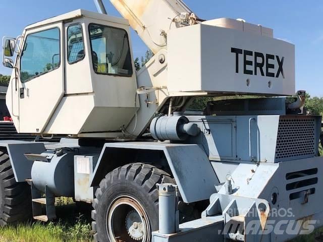 Terex RT230E Avtodvigala