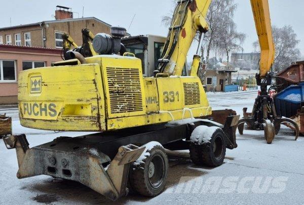 Fuchs MHL 331 Bagri za prekladanje primarnih/sekundarnih surovin