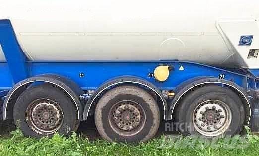  _JINÉ (CZ) ZVVZ NSG 42 Tovornjaki cisterne