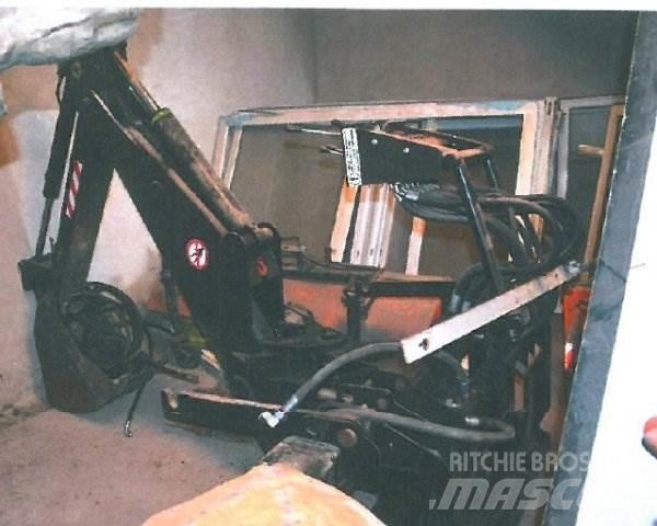  _JINÉ SK) Kovaco MZ800 Skid steer mini nakladalci