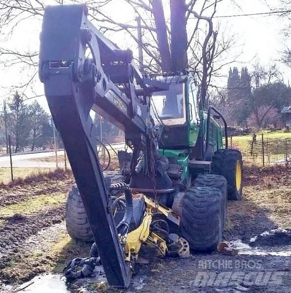 John Deere 1270 E 6W Stroji za sečnjo dreves