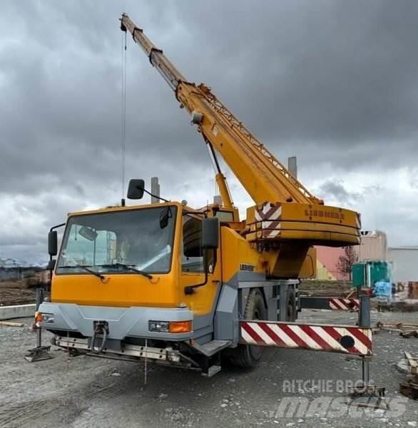 Liebherr LTM 1030 Tovornjaki z žerjavom