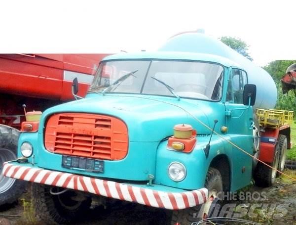 Tatra 148 CAS 10 Tovornjaki cisterne