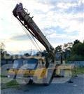 Tatra T815 +ČKD AD 28 Tovornjaki z žerjavom