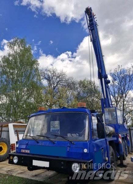 Tatra T815 +(ČKD) AD 28 Tovornjaki z žerjavom