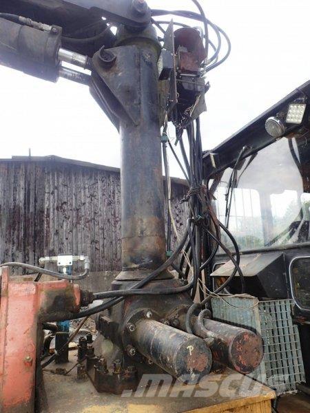 ZTS LKT 120 + přívěs Stroji za sečnjo dreves