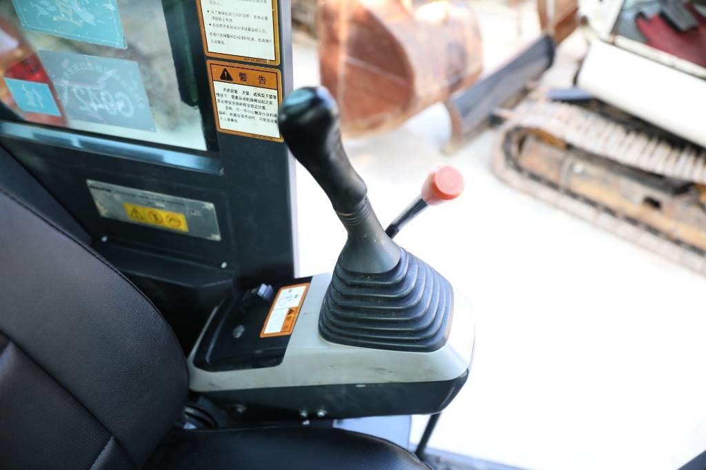 Komatsu PC 56-7 Bagri goseničarji