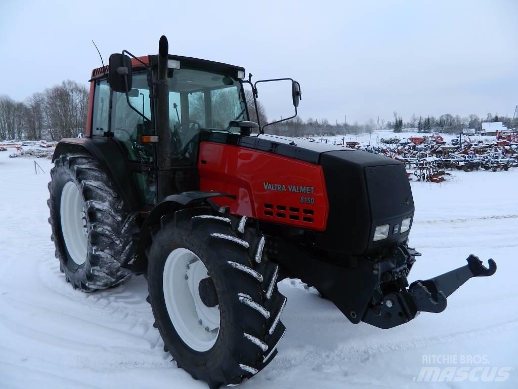 Valtra 8150 Traktorji