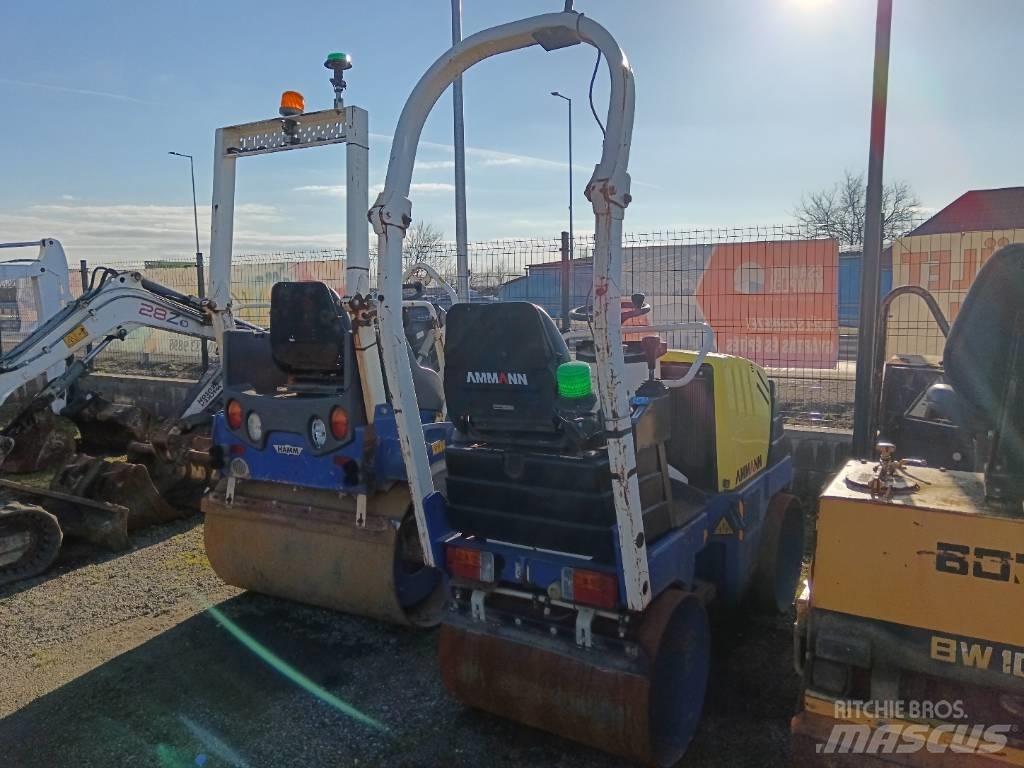 Ammann AV 12-2 Dvojni valjarji